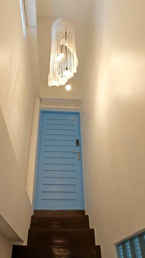 צ'יאנג מאי A Dude Mini Hostel (Adults Only) מראה חיצוני תמונה